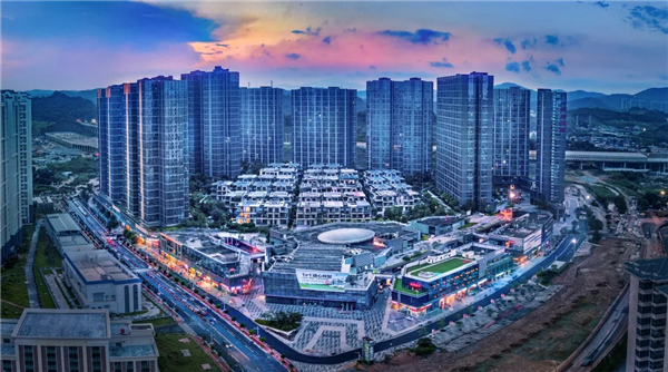 蘿崗·敏捷廣場盛大開業，超90%品牌首進長嶺街道，打造區域創新教育新地標